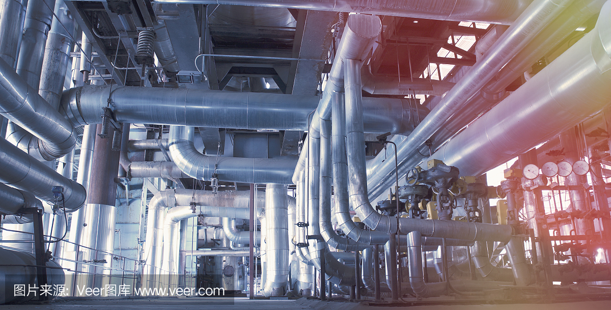 現(xiàn)代工業(yè)發(fā)電廠(chǎng)內(nèi)的設(shè)備、電纜和管道